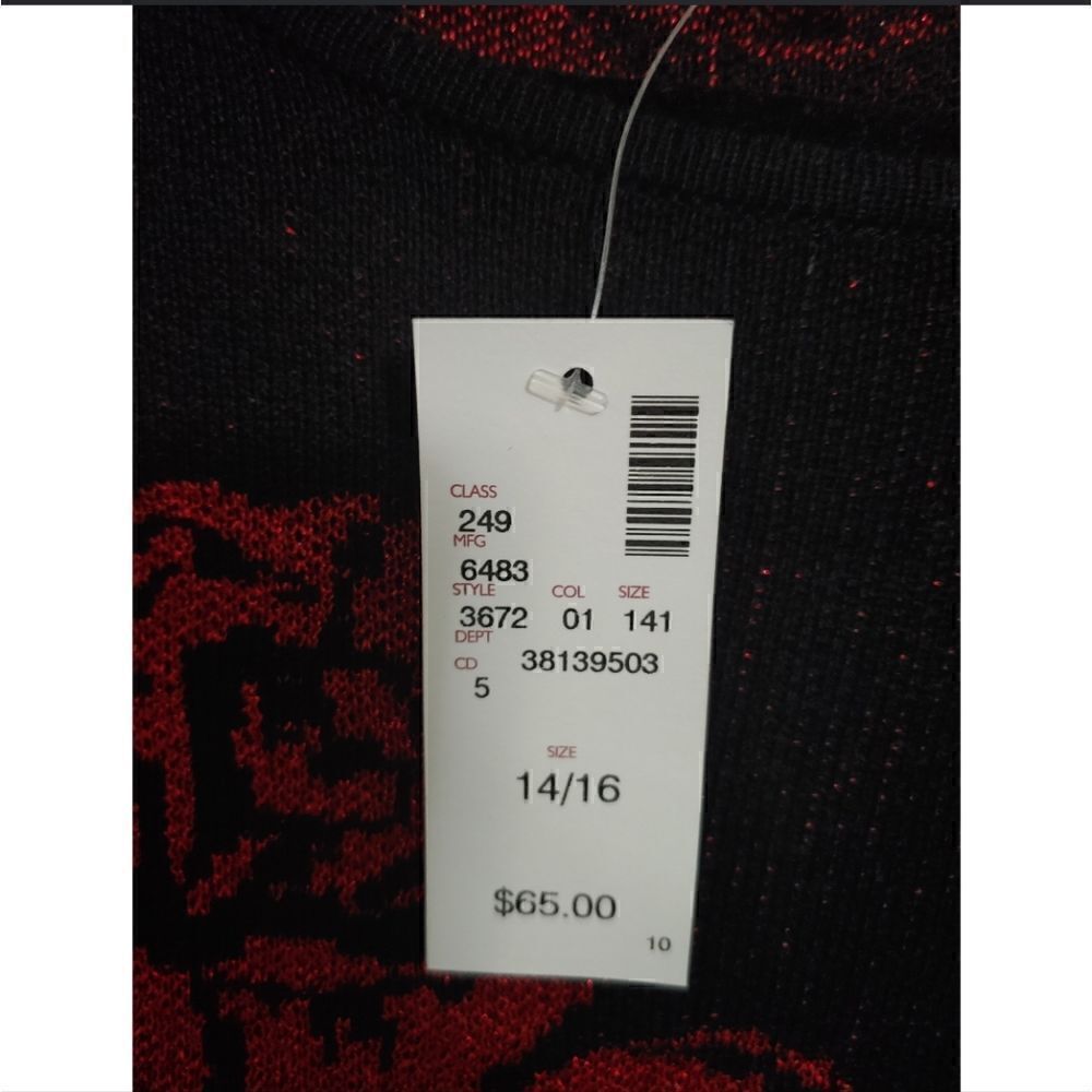 Women's Sweater by Avenue With Roses NWT Size 14/16 - Picture 3 of 9